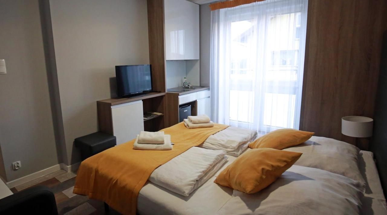 Pod Rozami Apartment Grzybowo  Ngoại thất bức ảnh