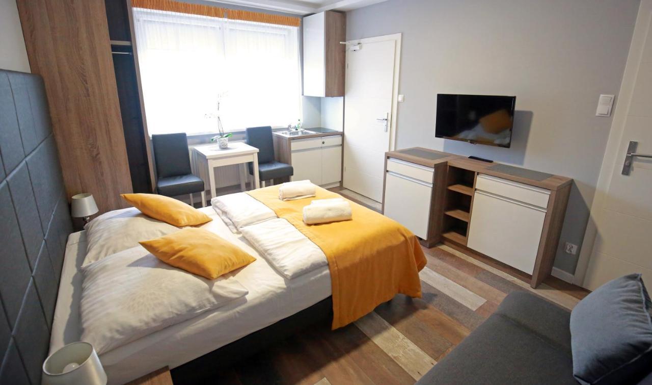 Pod Rozami Apartment Grzybowo  Ngoại thất bức ảnh