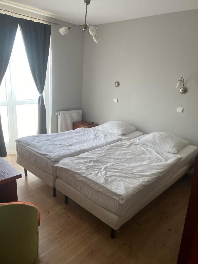 Pod Rozami Apartment Grzybowo  Ngoại thất bức ảnh