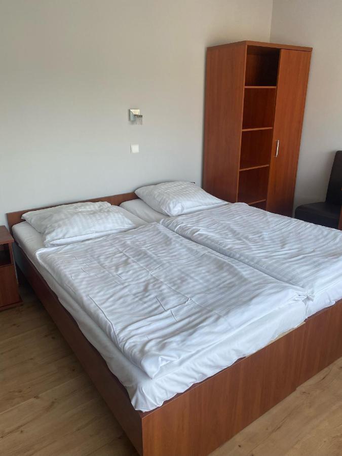 Pod Rozami Apartment Grzybowo  Ngoại thất bức ảnh